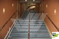 滚装船 待售