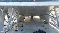 登陆艇，坦克 待售