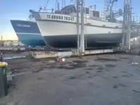 拖网渔船 待售