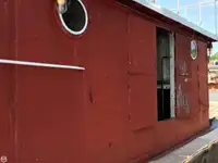 拖船 待售