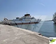 滚装船 待售