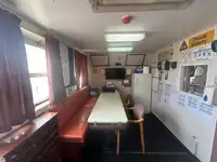 拖船 待售