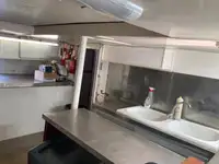 渡轮 待售