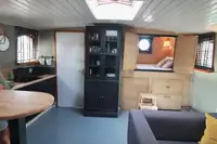 海上酒店 待售