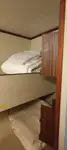 供应船 待售