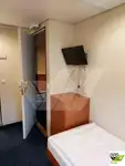 住宿驳船 待售