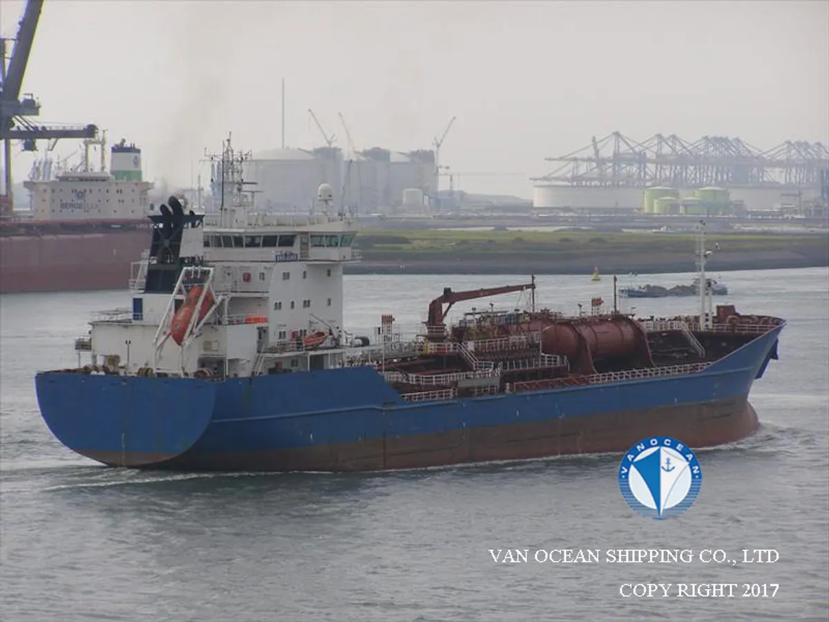 油/化学品油轮 待售