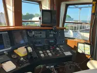 客滚船 待售