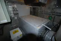 登陆艇，坦克 待售