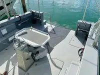 科考船 待售