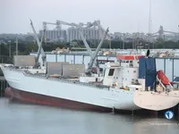 冷藏船 待售