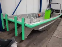 工作船 待售