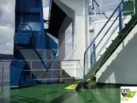 滚装船 待售