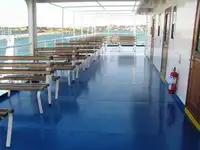 渡轮 待售