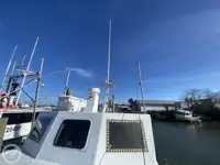 拖网渔船 待售