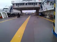 渡轮 待售
