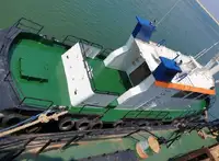 拖船 待售