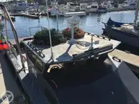 拖网渔船 待售