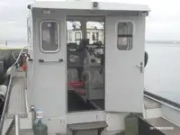 拖船 待售