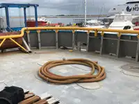 拖船 待售