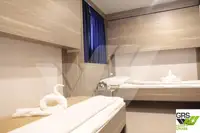 滚装船 待售