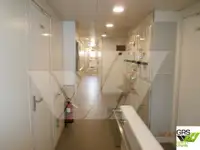 客滚船 待售