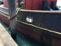 拖船 待售