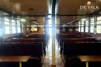 渡轮 待售