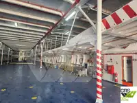 滚装船 待售