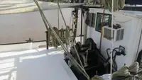 拖网渔船 待售