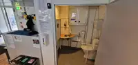 滚装船 待售