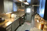 登陆艇，坦克 出售