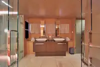 邮轮 待售