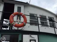拖船 待售