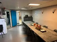 拖船 待售
