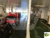 滚装船 待售