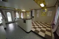 滚装船 待售