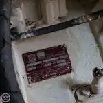 登陆艇，坦克 待售