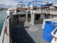 海上风电场服务船 待售