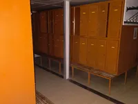 住宿驳船 待售