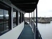 邮轮 待售