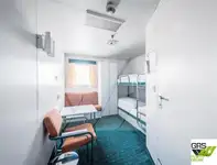 滚装船 待售