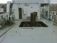 工作船 待售