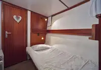 海上酒店 待售