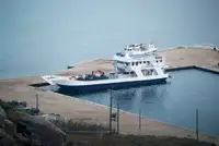 登陆艇，坦克 待售
