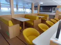 渡轮 待售