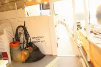 渡轮 待售
