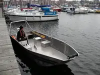 驳船 出售