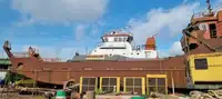 登陆艇，坦克 待售
