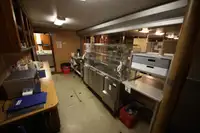 滚装船 待售